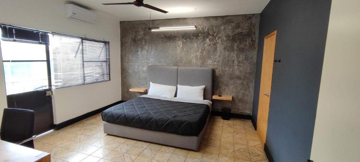 Habitaciones Privadas Con Bano Propio En Una Zona Segura Y Centrica De Guadalajara. ภายนอก รูปภาพ