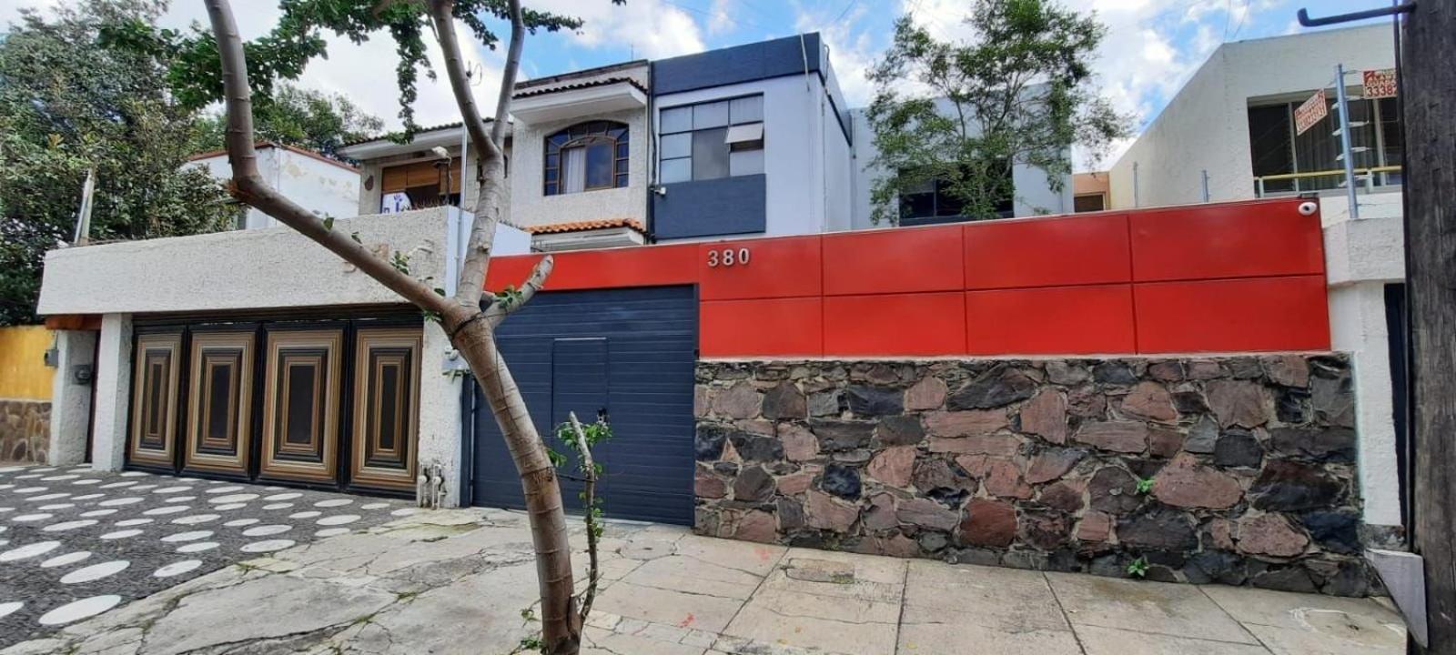 Habitaciones Privadas Con Bano Propio En Una Zona Segura Y Centrica De Guadalajara. ภายนอก รูปภาพ