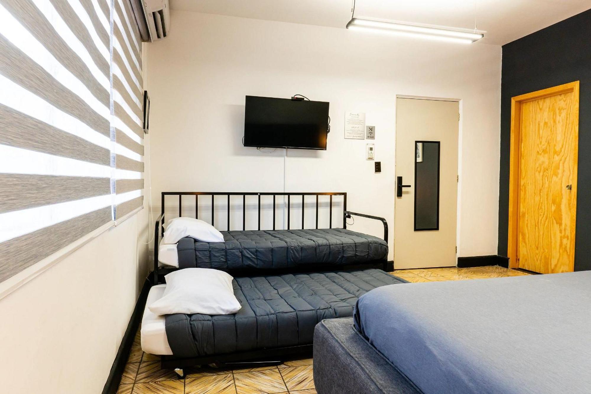 Habitaciones Privadas Con Bano Propio En Una Zona Segura Y Centrica De Guadalajara. ภายนอก รูปภาพ